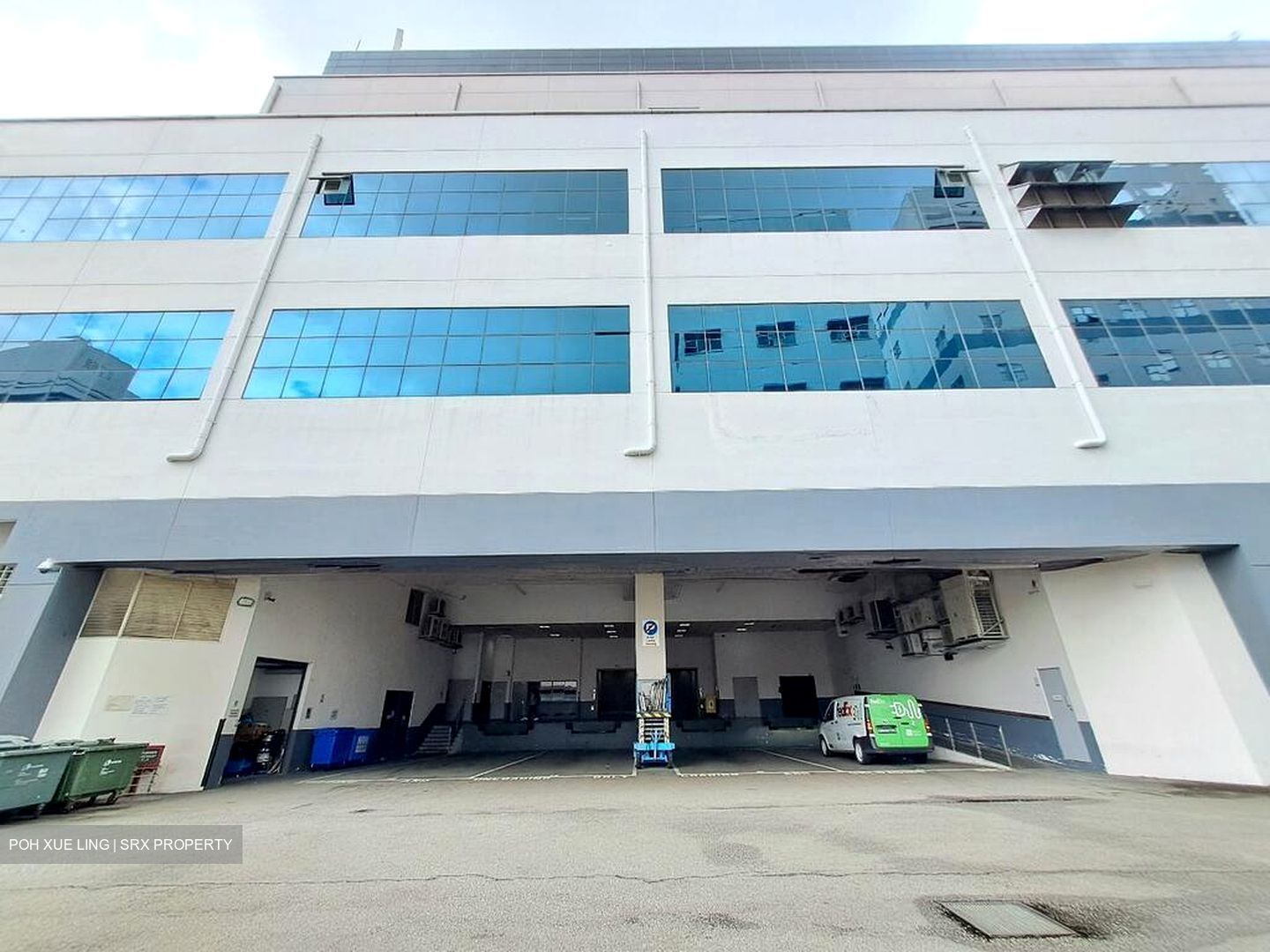 Bendemeer Road (D12), Factory #526287811